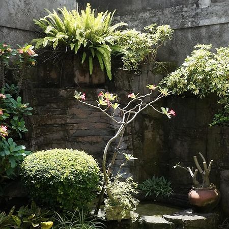 Hotel Kirana Yogyakarta Kültér fotó