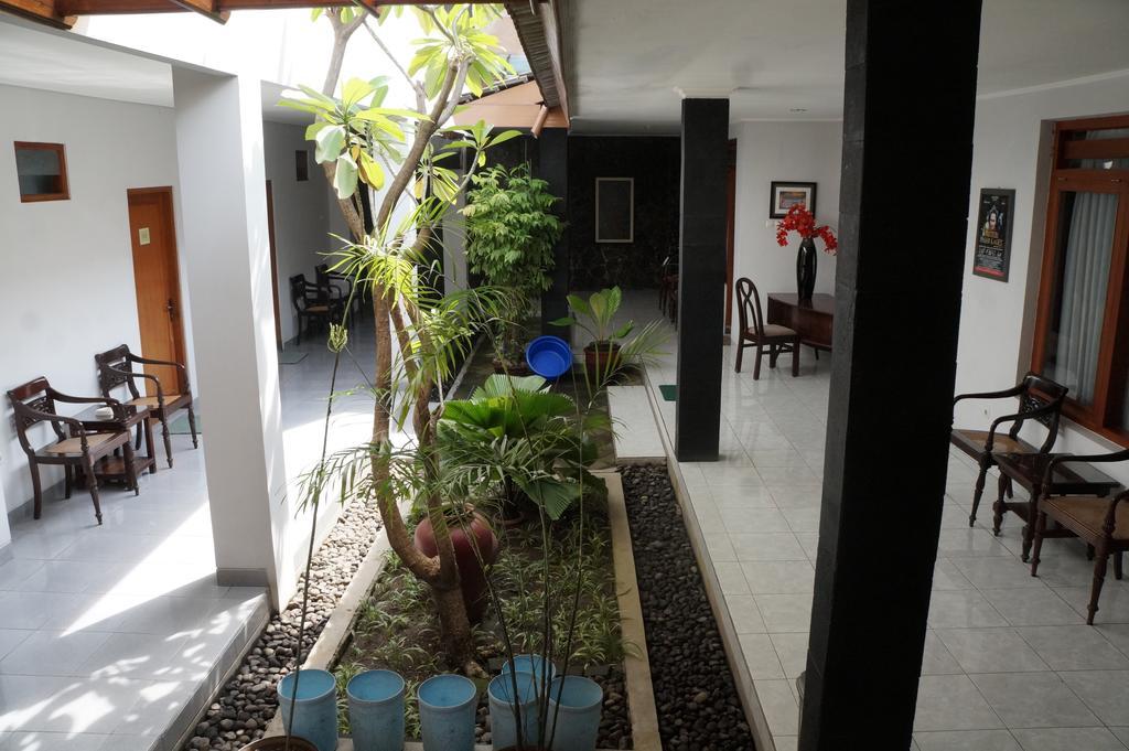 Hotel Kirana Yogyakarta Kültér fotó