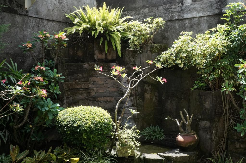 Hotel Kirana Yogyakarta Kültér fotó