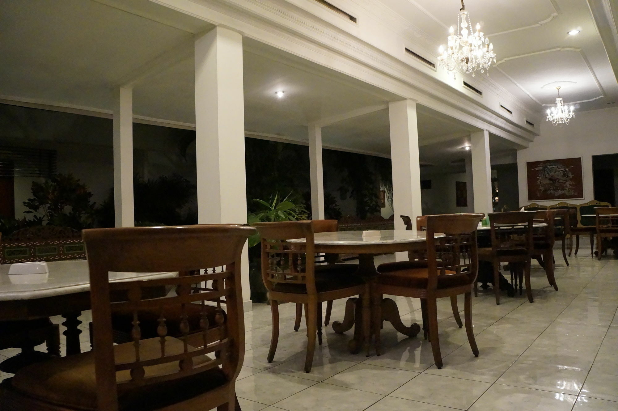 Hotel Kirana Yogyakarta Kültér fotó